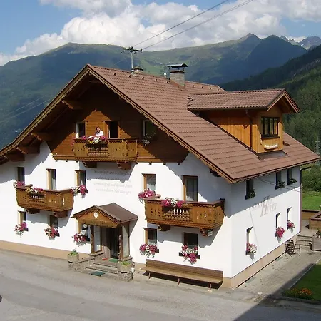 Farm stay Sennhof Huter